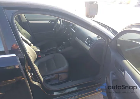 2013 Volkswagen Jetta 2.5L Se from USA, damaged, VIN 3VWDP7AJ9DM207287